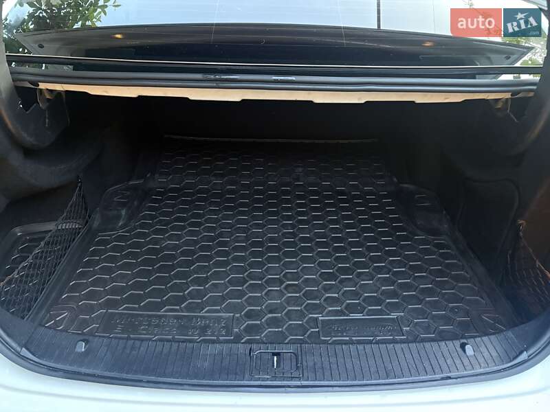 Седан Mercedes-Benz E-Class 2014 в Одессе фото 18 Седан Mercedes-Benz E-Class 2014 в Одессе