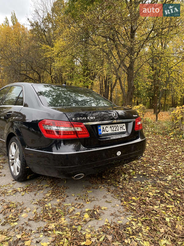 Седан Mercedes-Benz E-Class 2010 в Луцьку фото 5 Седан Mercedes-Benz E-Class 2010 в Луцьку
