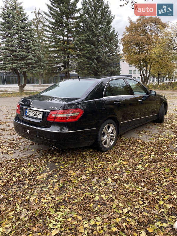Седан Mercedes-Benz E-Class 2010 в Луцьку фото 7 Седан Mercedes-Benz E-Class 2010 в Луцьку