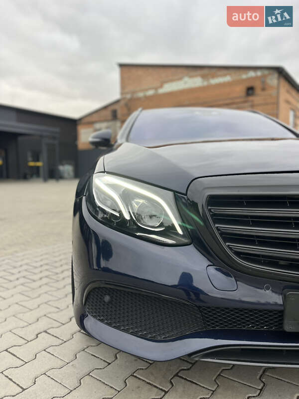Універсал Mercedes-Benz E-Class 2016 в Нововолинську фото 53 Універсал Mercedes-Benz E-Class 2016 в Нововолинську
