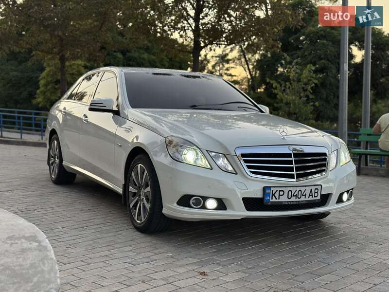 Седан Mercedes-Benz E-Class 2010 в Запоріжжі фото 10 Седан Mercedes-Benz E-Class 2010 в Запоріжжі