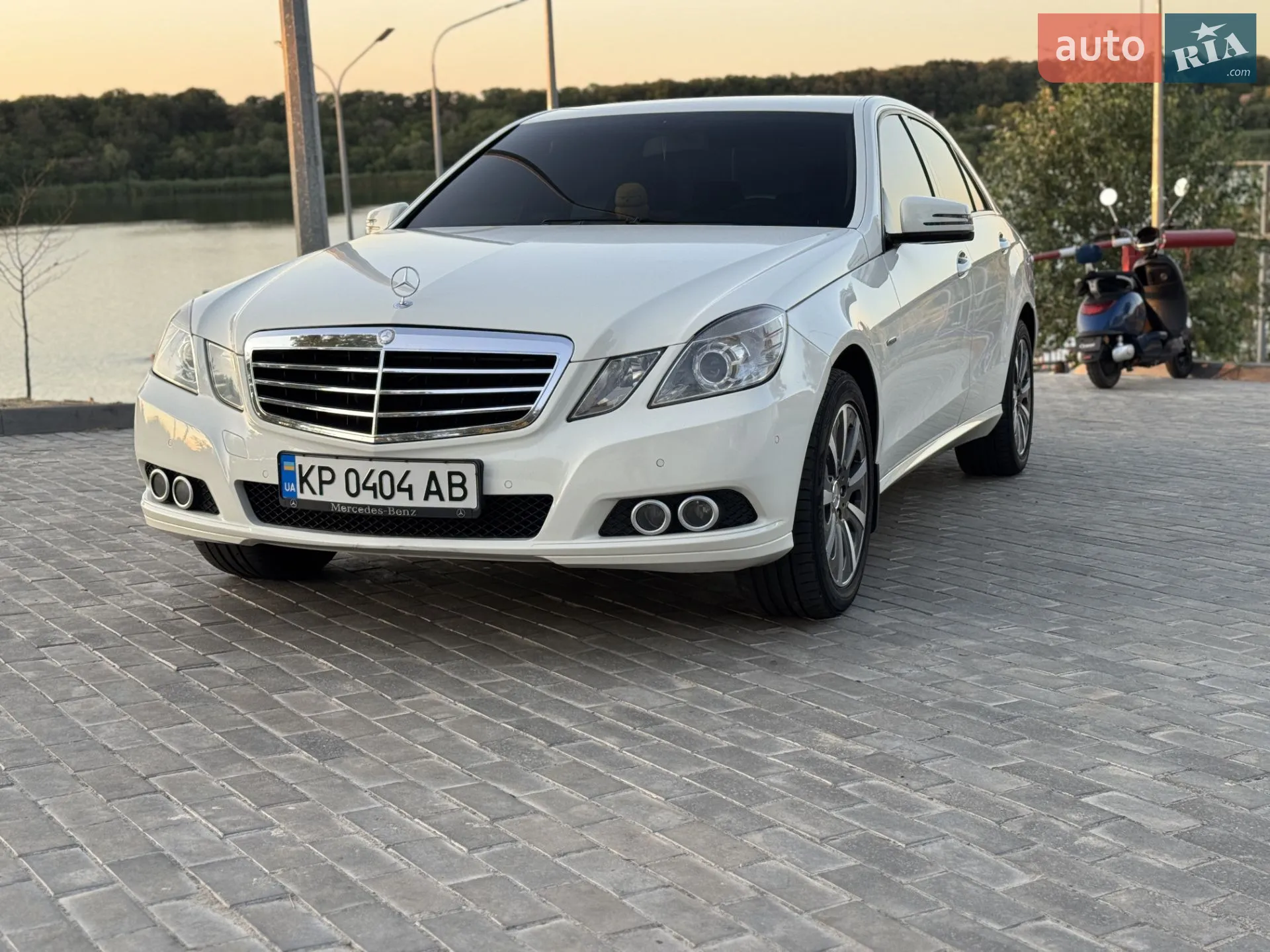 2010 Mercedes-Benz E-klasse - мініатюра 14