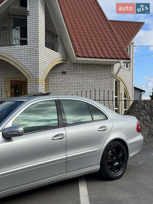 Седан Mercedes-Benz E-Class 2004 в Вінниці