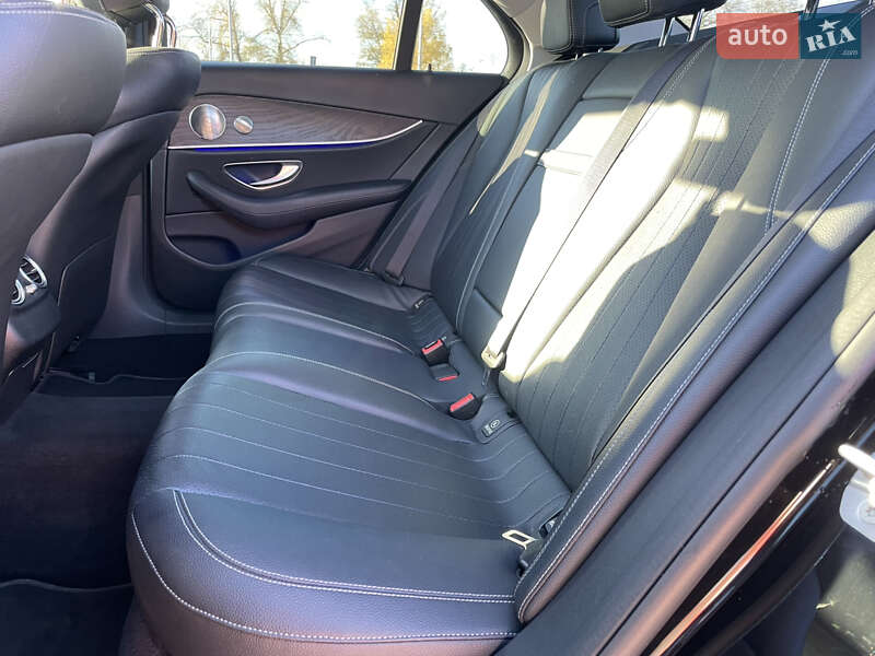 Седан Mercedes-Benz E-Class 2016 в Киеве фото 21 Седан Mercedes-Benz E-Class 2016 в Киеве