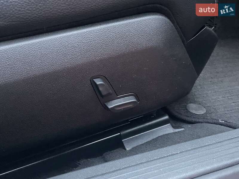 Седан Mercedes-Benz E-Class 2013 в Киеве фото 53 Седан Mercedes-Benz E-Class 2013 в Киеве