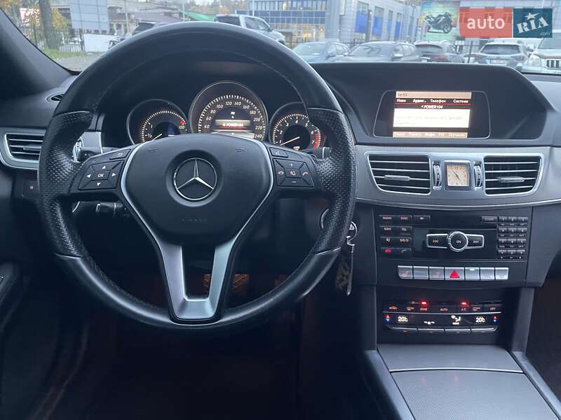 Седан Mercedes-Benz E-Class 2013 в Киеве фото 59 Седан Mercedes-Benz E-Class 2013 в Киеве