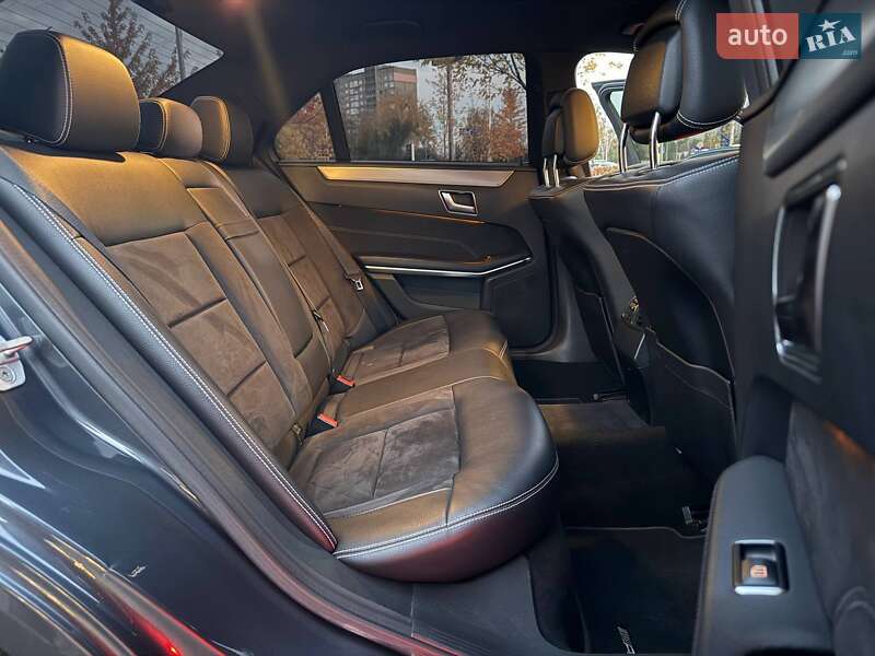 Седан Mercedes-Benz E-Class 2014 в Киеве