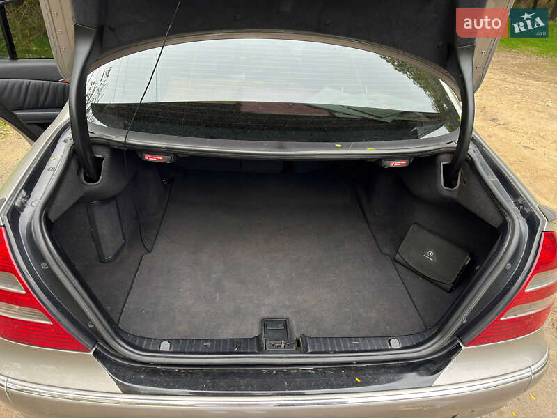 Седан Mercedes-Benz E-Class 2004 в Кременчуге фото 16 Седан Mercedes-Benz E-Class 2004 в Кременчуге