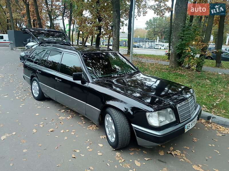 Універсал Mercedes-Benz E-Class 1994 в Вінниці фото 7 Універсал Mercedes-Benz E-Class 1994 в Вінниці