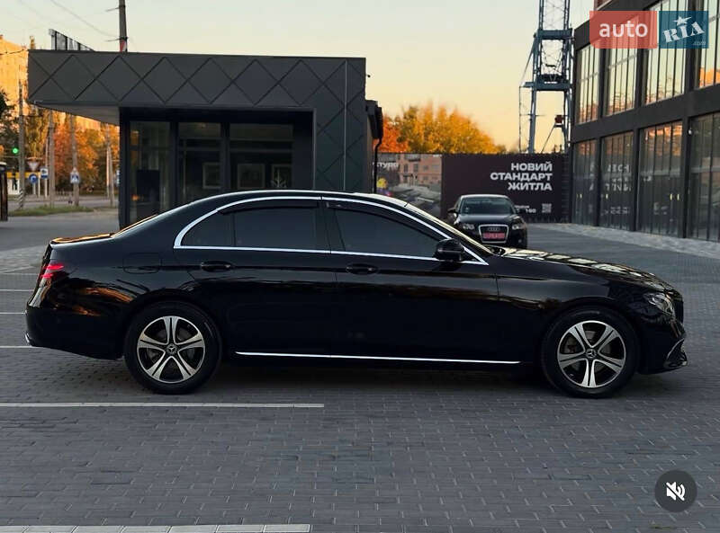 Седан Mercedes-Benz E-Class 2018 в Полтаві фото 7 Седан Mercedes-Benz E-Class 2018 в Полтаві