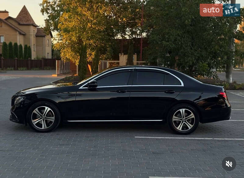 Седан Mercedes-Benz E-Class 2018 в Полтаві фото 3 Седан Mercedes-Benz E-Class 2018 в Полтаві
