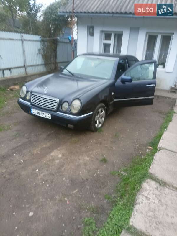 Mercedes-Benz E-Class 1998