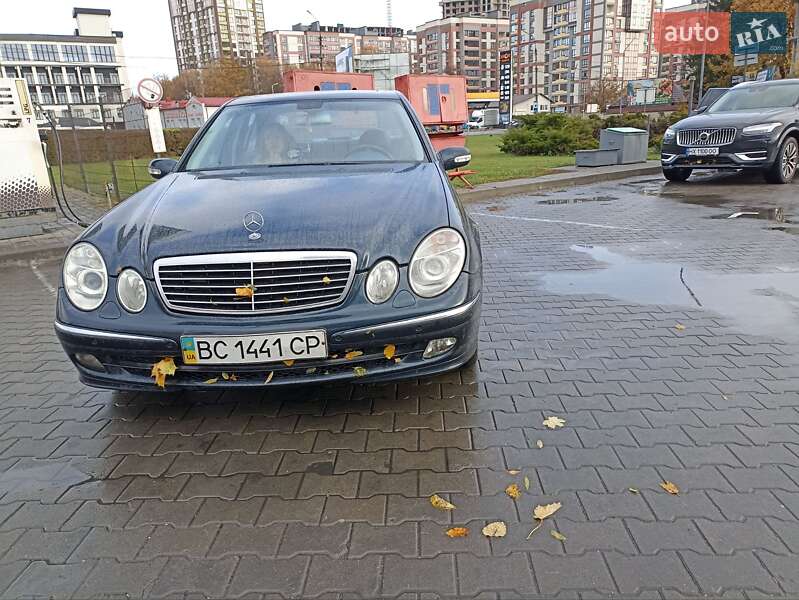 Седан Mercedes-Benz E-Class 2005 в Львове фото 27 Седан Mercedes-Benz E-Class 2005 в Львове