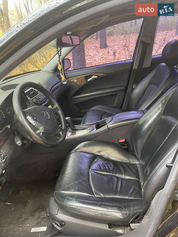 Седан Mercedes-Benz E-Class 2005 в Прилуках фото 8 Седан Mercedes-Benz E-Class 2005 в Прилуках