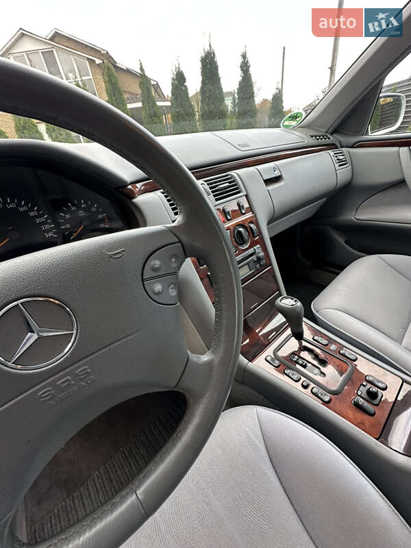 Седан Mercedes-Benz E-Class 2000 в Луцьку фото 30 Седан Mercedes-Benz E-Class 2000 в Луцьку