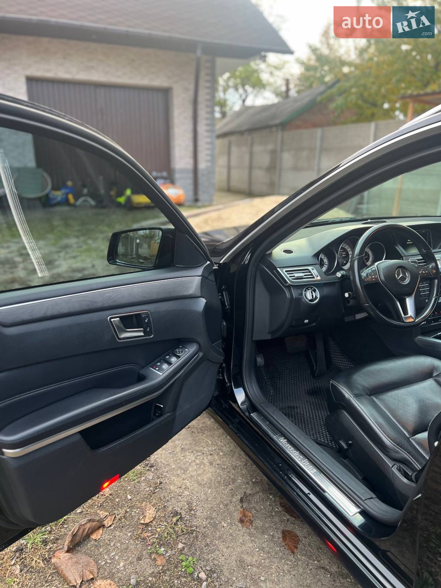 Mercedes-Benz E-Class 2016 VIN WDD2122011B321246 фото оголошення 7 з 10