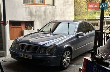 Седан Mercedes-Benz E-Class 2003 в Хусті