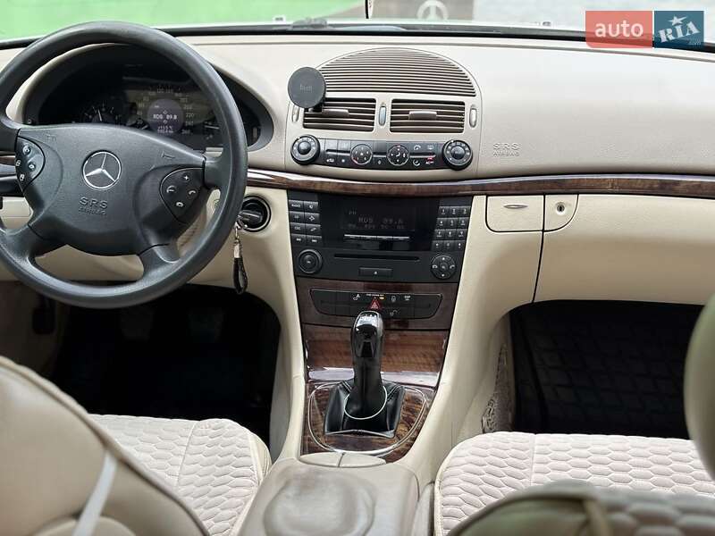 Седан Mercedes-Benz E-Class 2004 в Каменец-Подольском