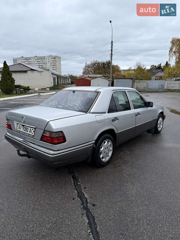 Седан Mercedes-Benz E-Class 1995 в Харкові фото 3 Седан Mercedes-Benz E-Class 1995 в Харкові