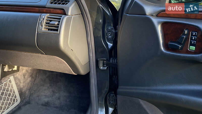 Седан Mercedes-Benz E-Class 1995 в Кропивницком