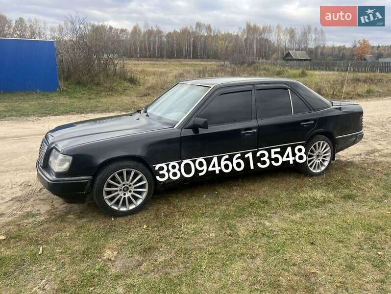 Mercedes-Benz E-Class 1992