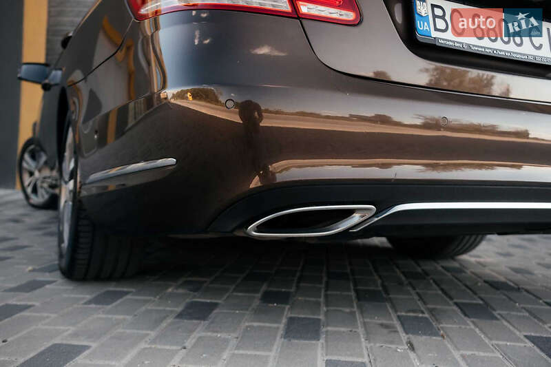 Седан Mercedes-Benz E-Class 2013 в Тернополі