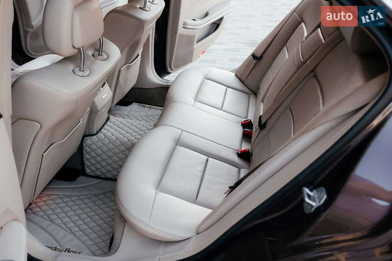 Седан Mercedes-Benz E-Class 2013 в Тернополі