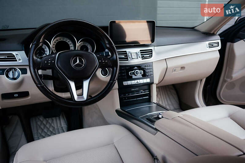 Седан Mercedes-Benz E-Class 2013 в Тернополі