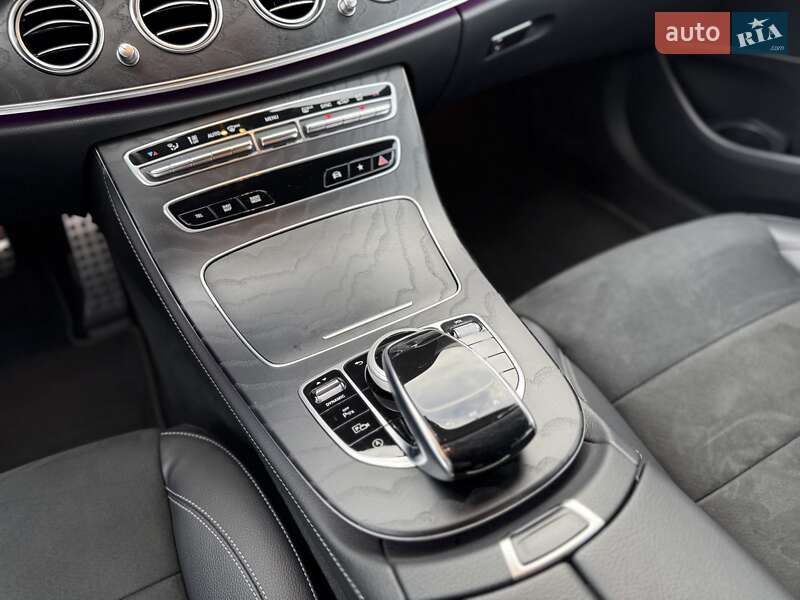 Седан Mercedes-Benz E-Class 2021 в Києві фото 60 Седан Mercedes-Benz E-Class 2021 в Києві