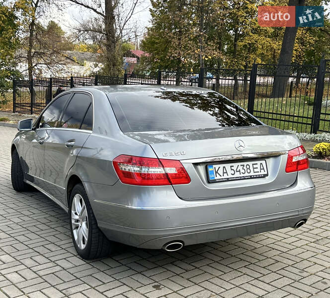 Седан Mercedes-Benz E-Class 2010 в Прилуках фото 5 Седан Mercedes-Benz E-Class 2010 в Прилуках