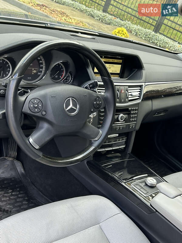 Седан Mercedes-Benz E-Class 2010 в Прилуках фото 14 Седан Mercedes-Benz E-Class 2010 в Прилуках