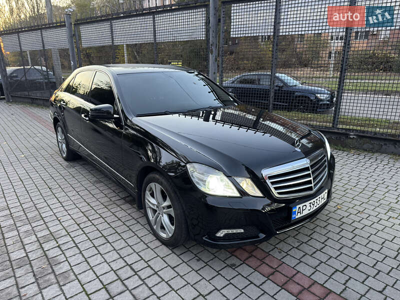 Седан Mercedes-Benz E-Class 2009 в Запоріжжі