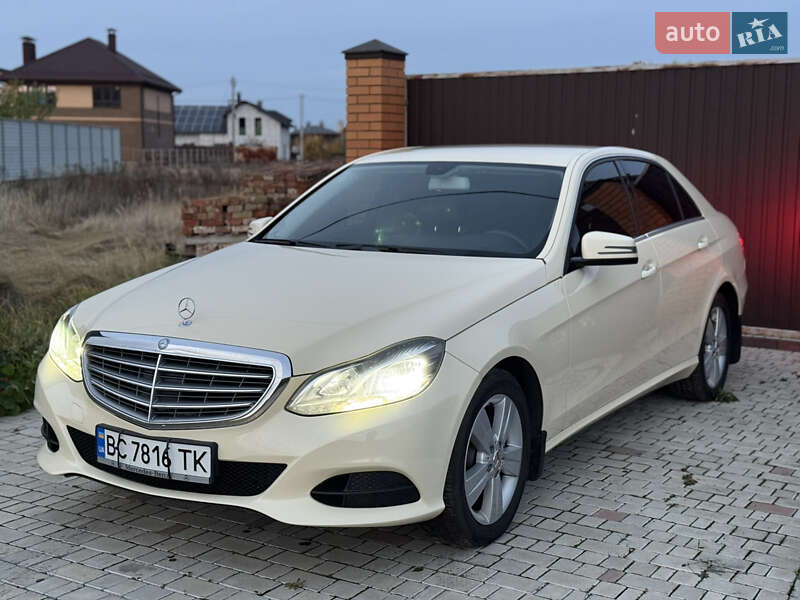 Седан Mercedes-Benz E-Class 2015 в Києві