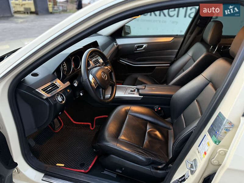 Седан Mercedes-Benz E-Class 2015 в Києві