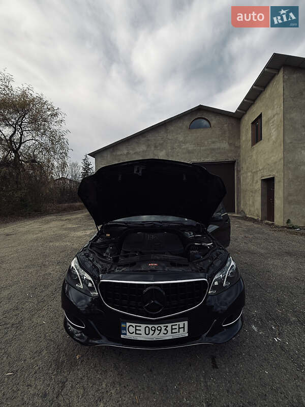 Седан Mercedes-Benz E-Class 2013 в Сторожинці