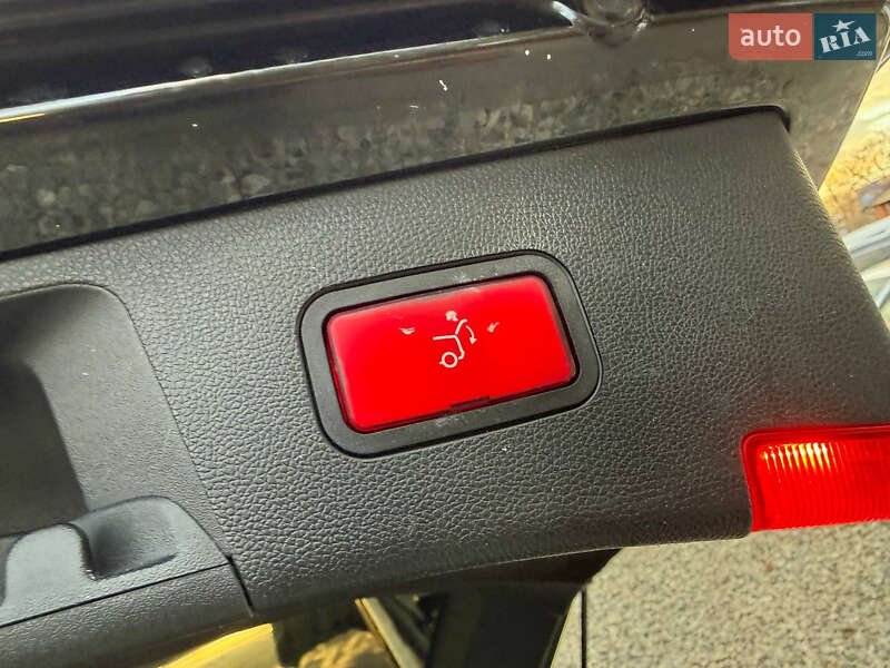 Універсал Mercedes-Benz E-Class 2010 в Коломиї фото 31 Універсал Mercedes-Benz E-Class 2010 в Коломиї