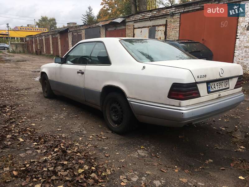 Купе Mercedes-Benz E-Class 1994 в Києві фото 19 Купе Mercedes-Benz E-Class 1994 в Києві