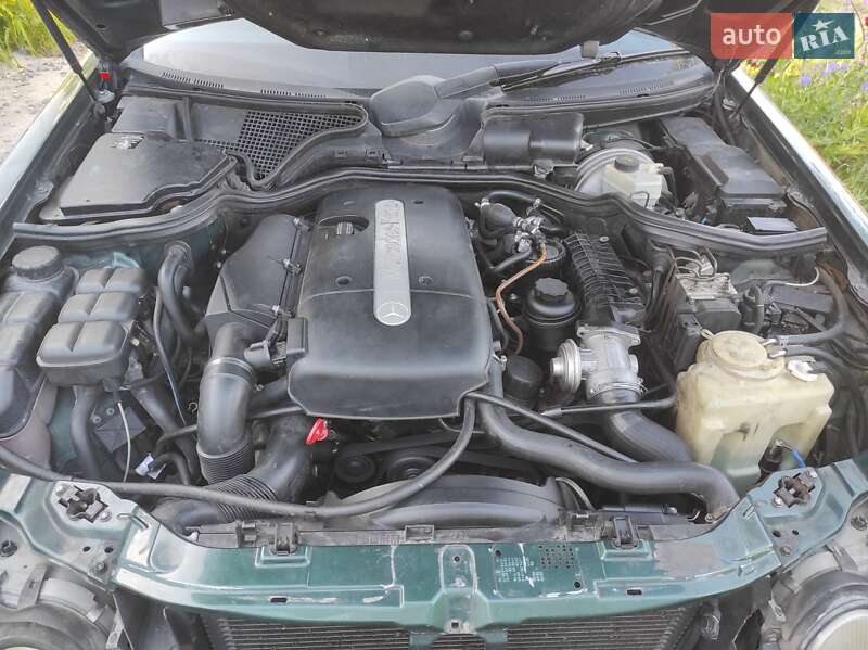 Седан Mercedes-Benz E-Class 2000 в Тетиеве