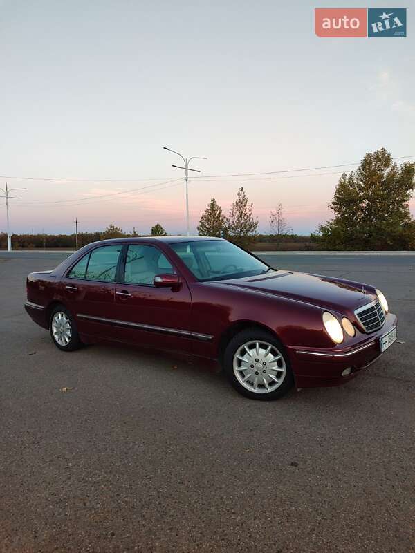 Седан Mercedes-Benz E-Class 1999 в Измаиле фото 2 Седан Mercedes-Benz E-Class 1999 в Измаиле