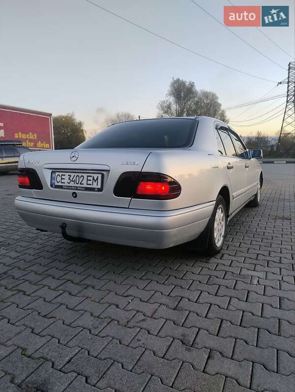 Седан Mercedes-Benz E-Class 1997 в Чернівцях фото 6 Седан Mercedes-Benz E-Class 1997 в Чернівцях