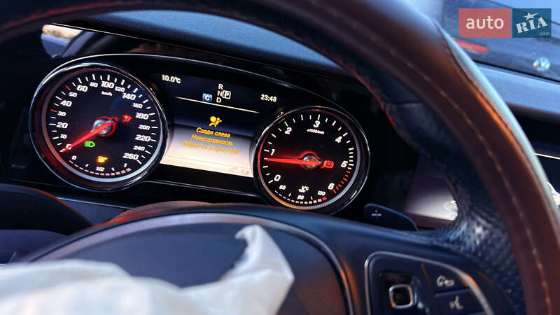 Седан Mercedes-Benz E-Class 2017 в Львові