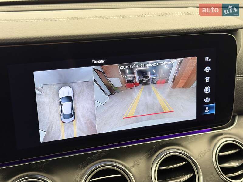 Седан Mercedes-Benz E-Class 2022 в Киеве