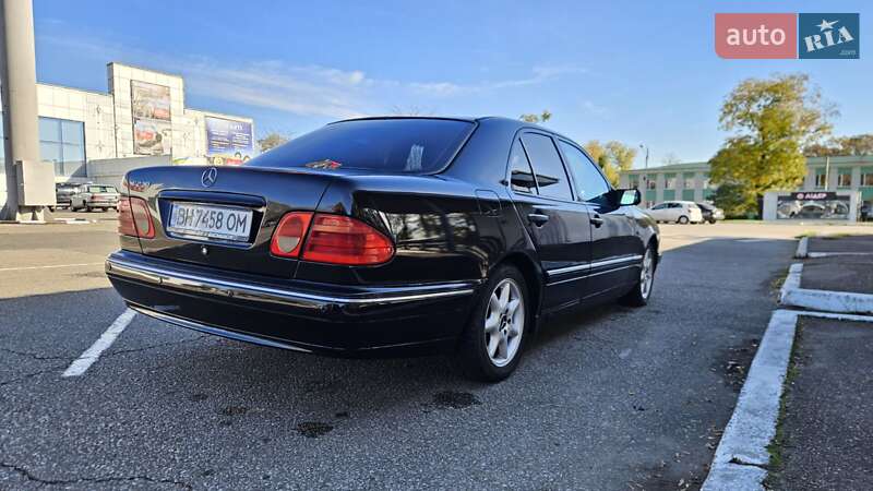 Седан Mercedes-Benz E-Class 1996 в Ізмаїлі