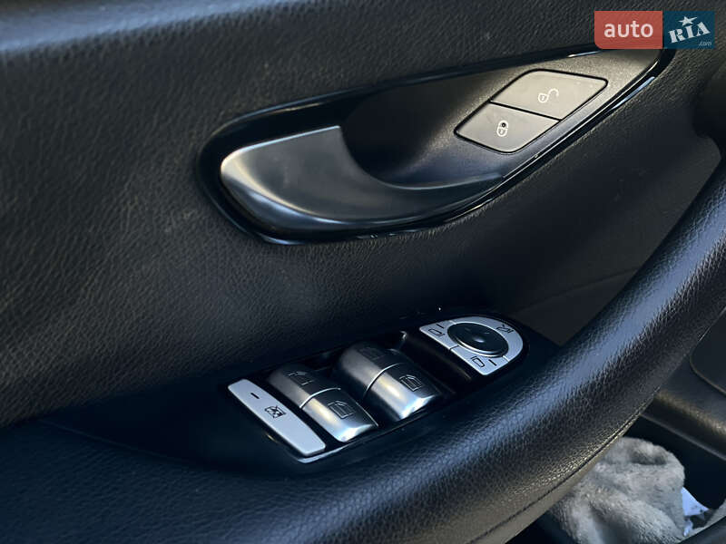 Универсал Mercedes-Benz E-Class 2019 в Львове