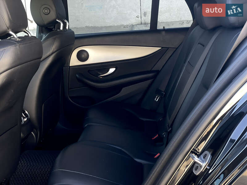 Универсал Mercedes-Benz E-Class 2019 в Львове