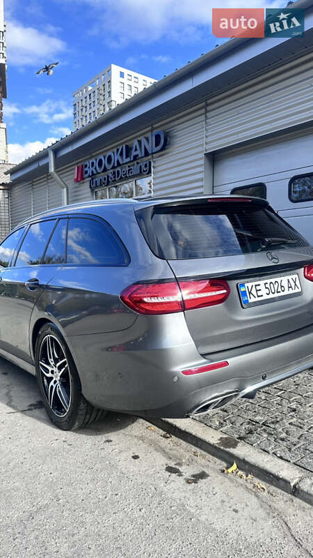 Универсал Mercedes-Benz E-Class 2017 в Днепре фото 10 Универсал Mercedes-Benz E-Class 2017 в Днепре