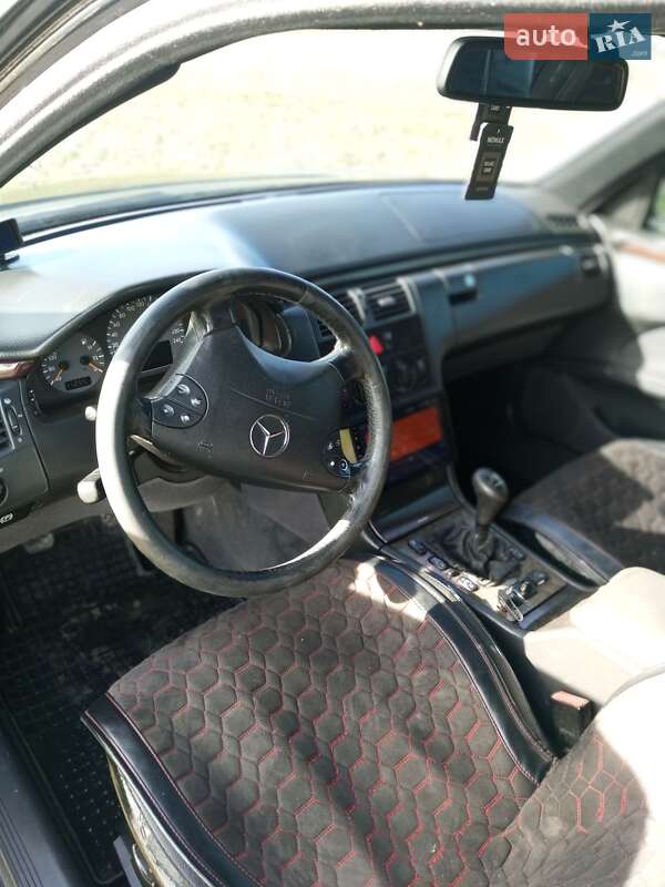 Седан Mercedes-Benz E-Class 1998 в Борщеве фото 34 Седан Mercedes-Benz E-Class 1998 в Борщеве