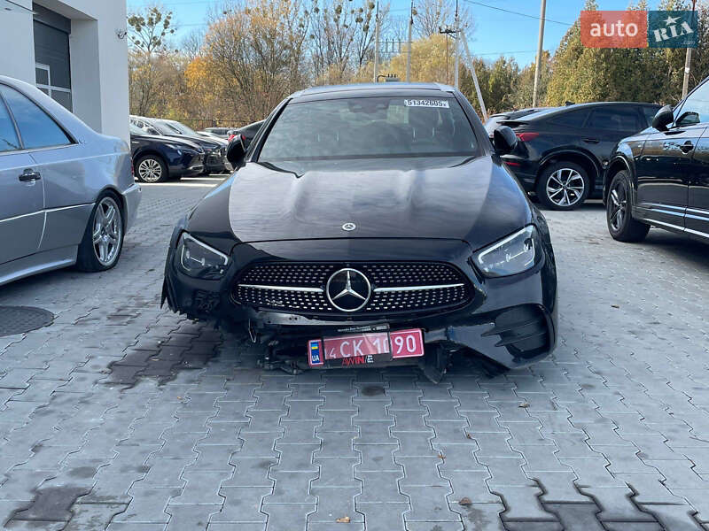 Седан Mercedes-Benz E-Class 2023 в Львове