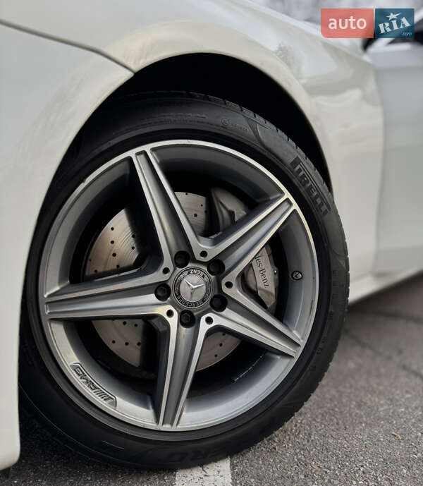 Седан Mercedes-Benz E-Class 2016 в Києві