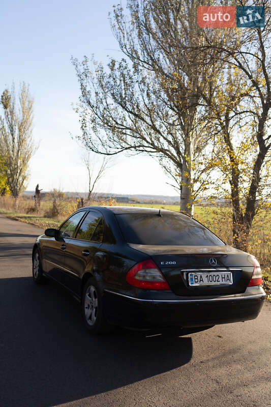 Седан Mercedes-Benz E-Class 2003 в Первомайске